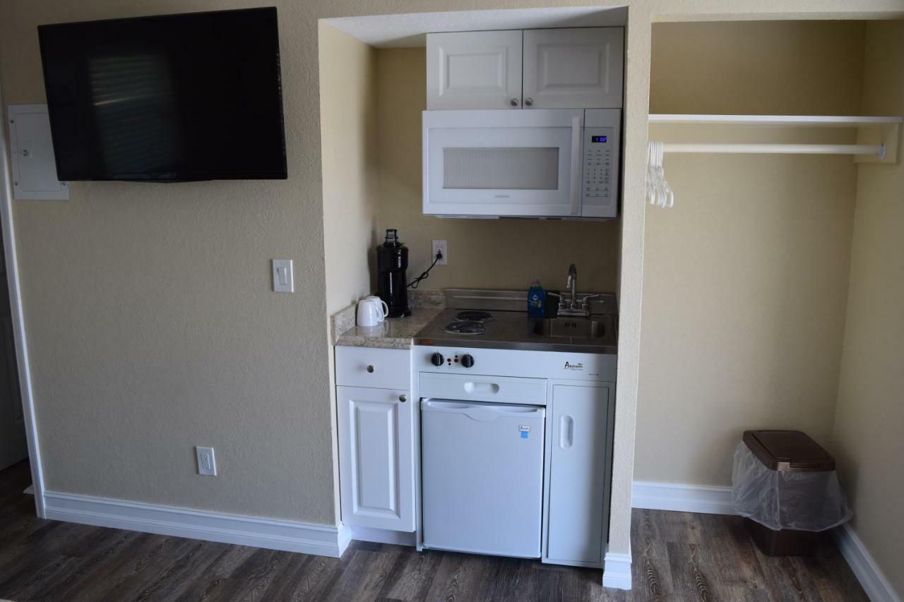 Caribbean Shores Jensen Beach Motel Екстериор снимка